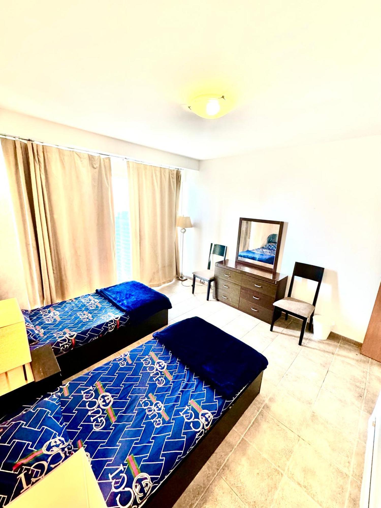 Ferienwohnung Travelers Backpackers Dubai Exterior foto